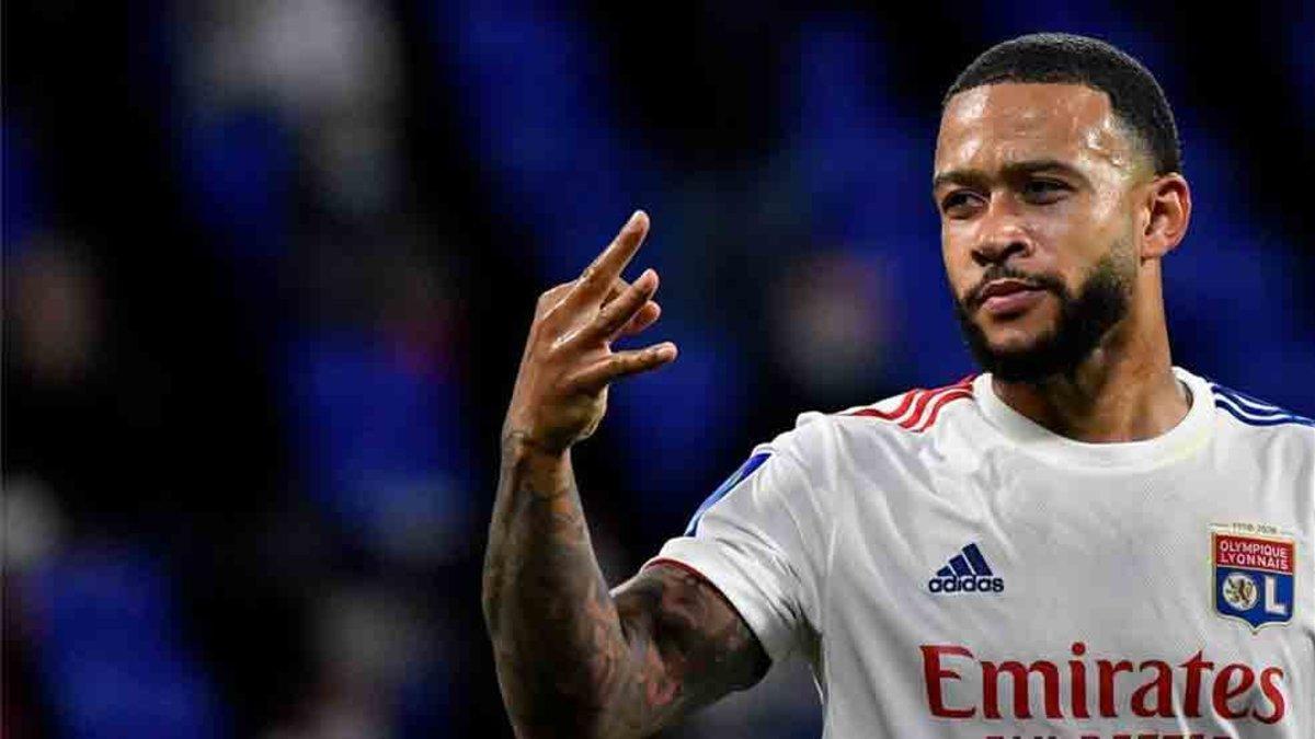 Memphis Depay sigue siendo el principal objetivo para reforzar la delantera del Barça