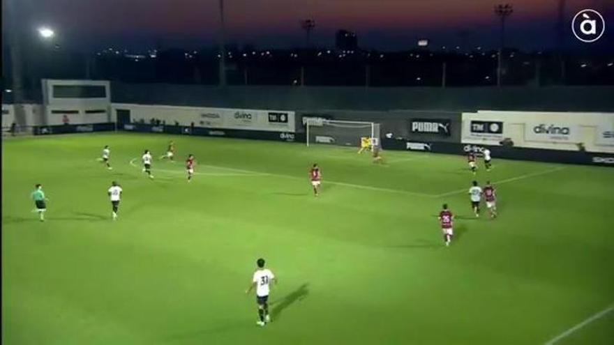 Así ha sido el golazo de Dieng por la escuadra, su primero con el Valencia CF