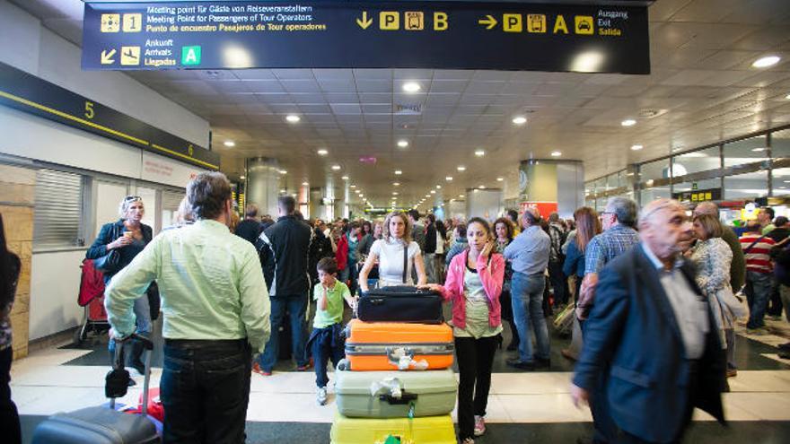 Zona de llegada de pasajeros del aeropuerto de Gran Canaria.