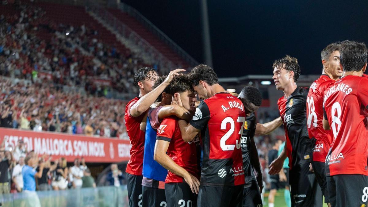 RCD MALLORCA-VALLADOLID | Pablo Torre y Raíllo marcan las diferencias para darle al Mallorca su primer triunfo