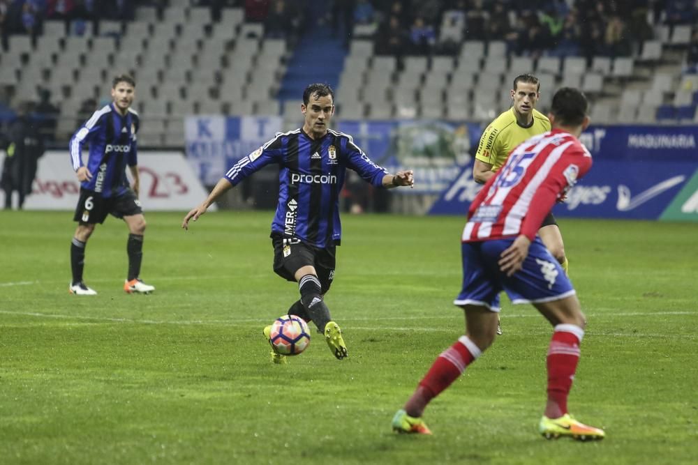 El partido entre el Real Oviedo y el Girona, en imágenes