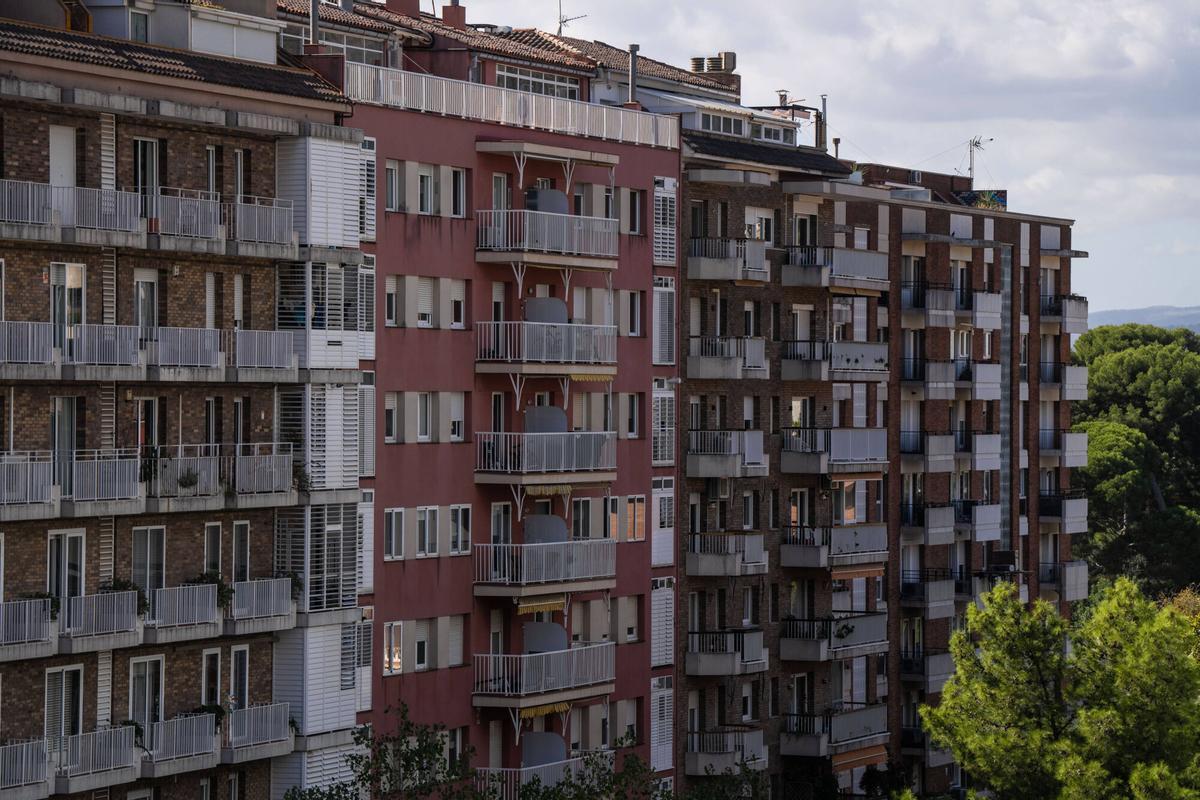 Bloque de pisos en el barrio de Sarrià (Barcelona).