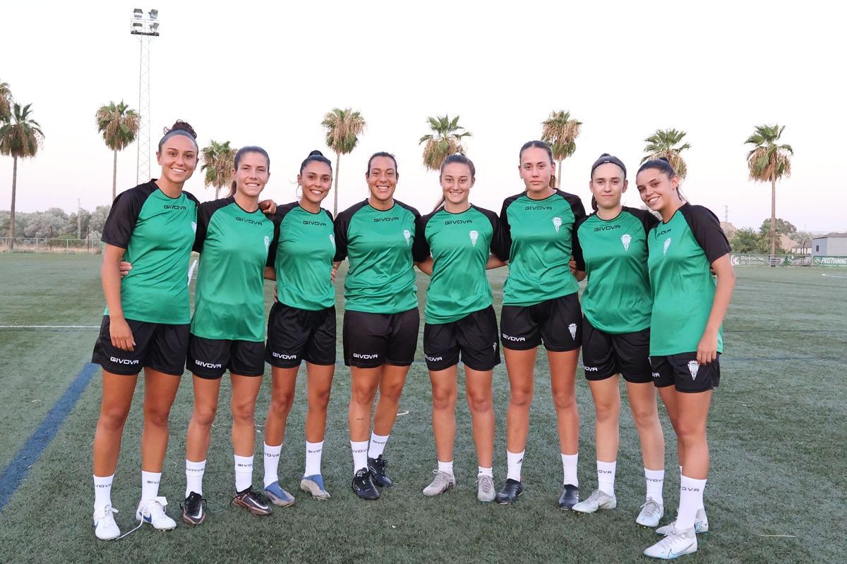 Los ocho fichajes del Córdoba CF Femenino en la primera sesión de la pretemporada.