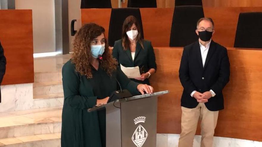 Pilar Costa en la rueda de prensa ofrecida hoy. Foto: Vicent Marí