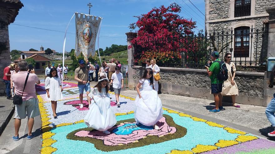 Así luce Cué durante las fiestas de la Sacramental