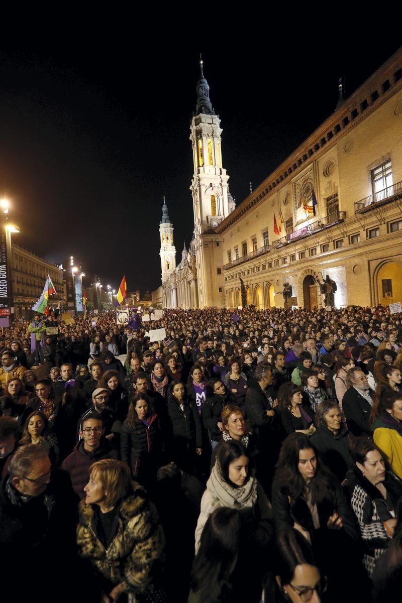 Fotogalería del 8-M en Zaragoza