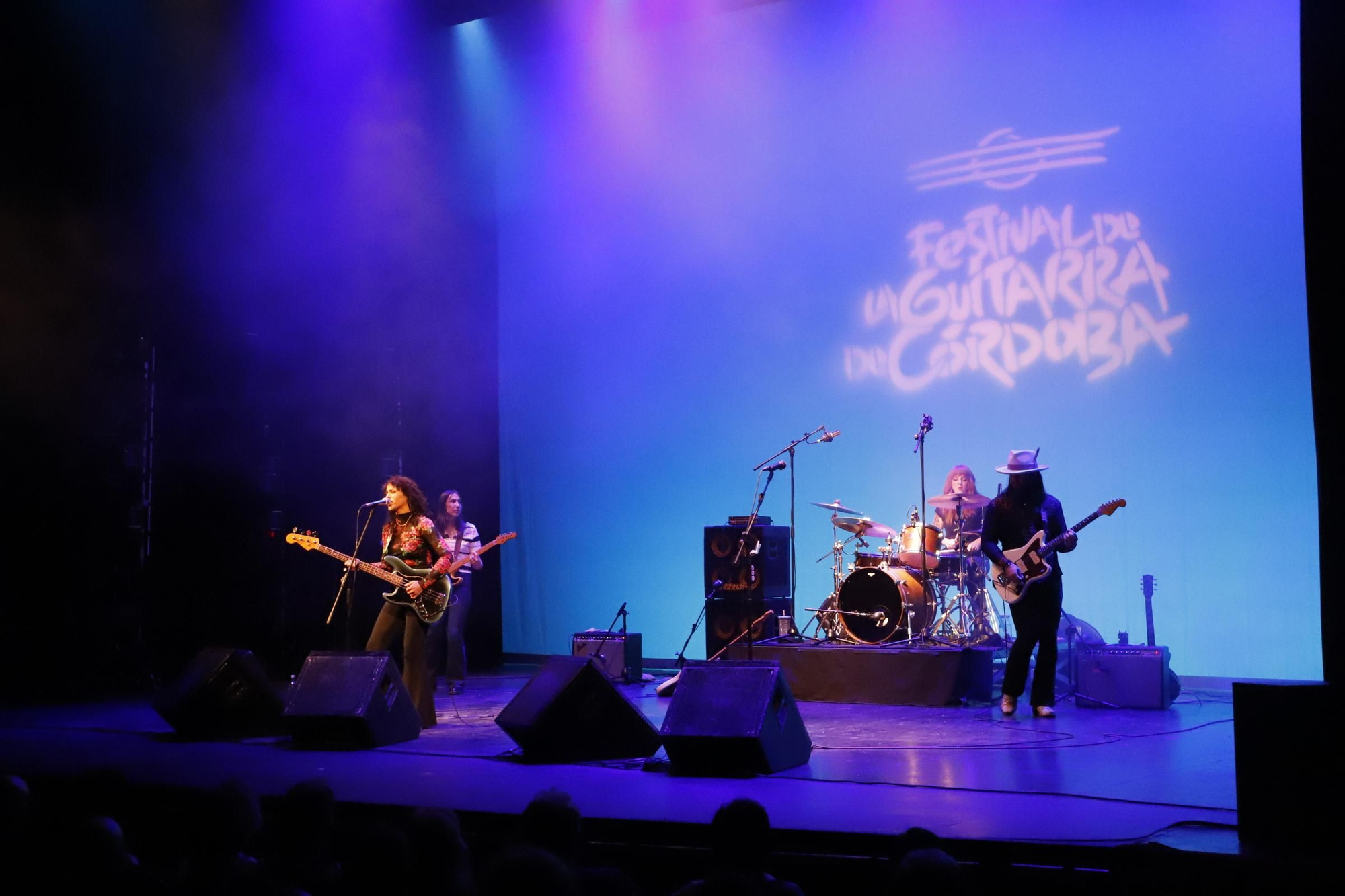 Danielle Nicole Band emociona en el Festival de la Guitarra