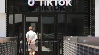 60 empleados de TikTok sufren una intoxicación en Singapur