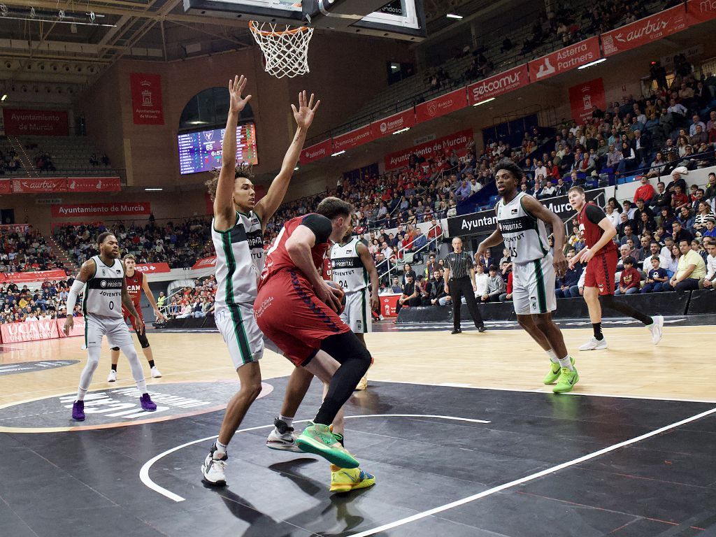 Revivie la gran victoria del UCAM Murcia - Joventut en imágenes