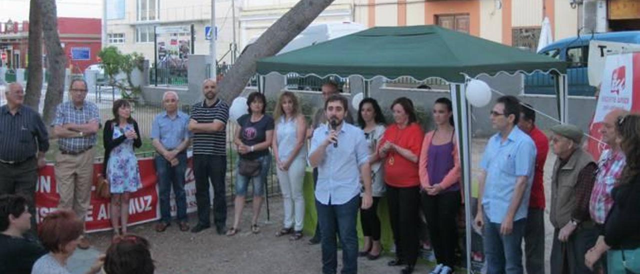 Camarillas propone a Burjassot un programa social si es alcalde