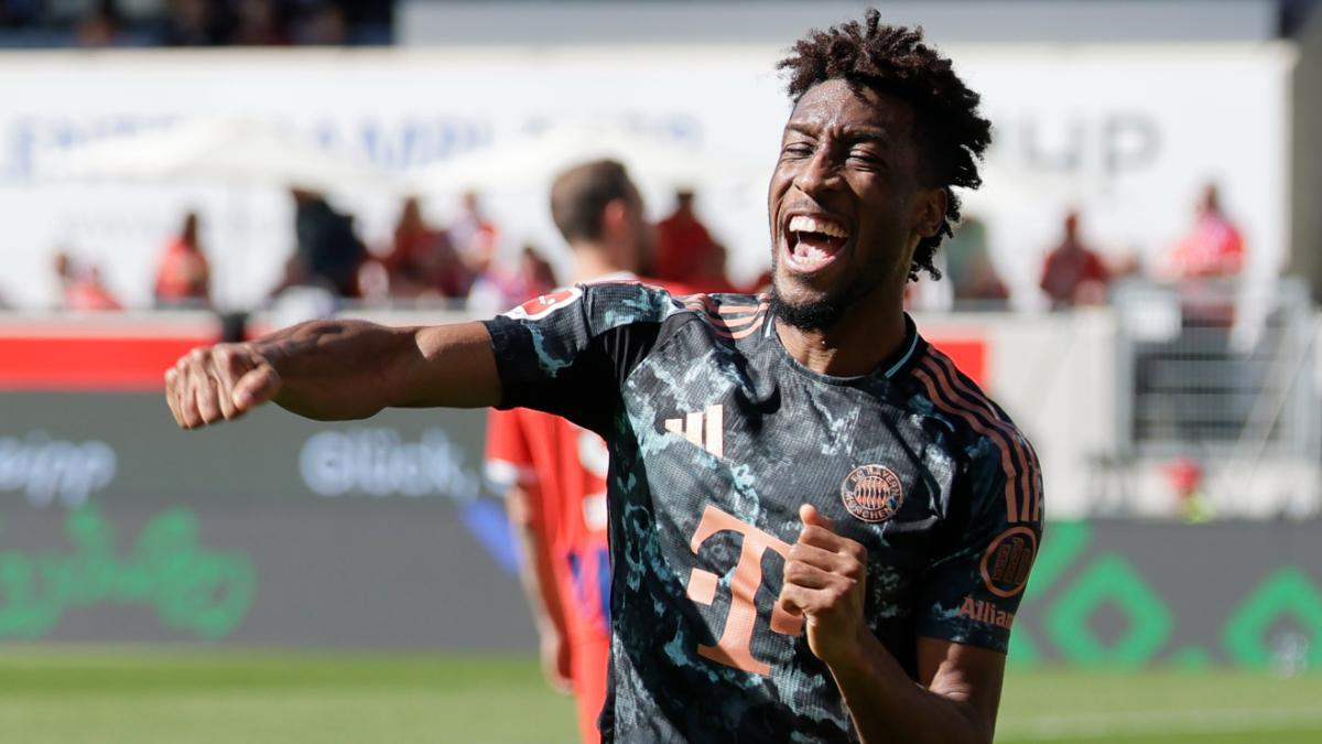 Kingsley Coman, celebrando un gol del Bayern