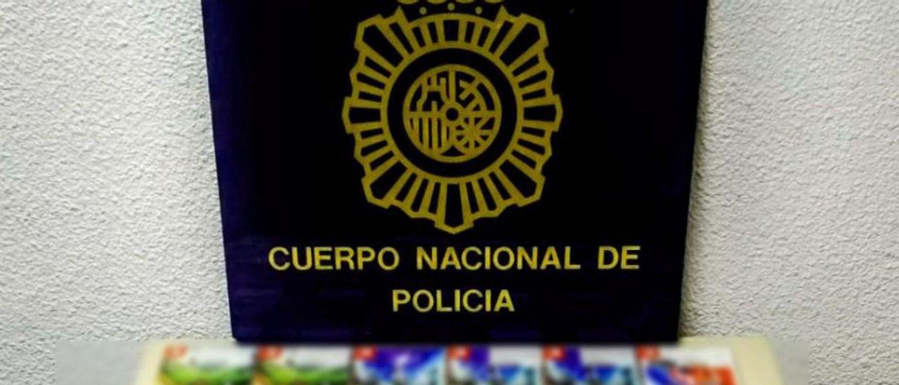 Videojuegos recuperados por la Policía en Alicante. | INFORMACIÓN