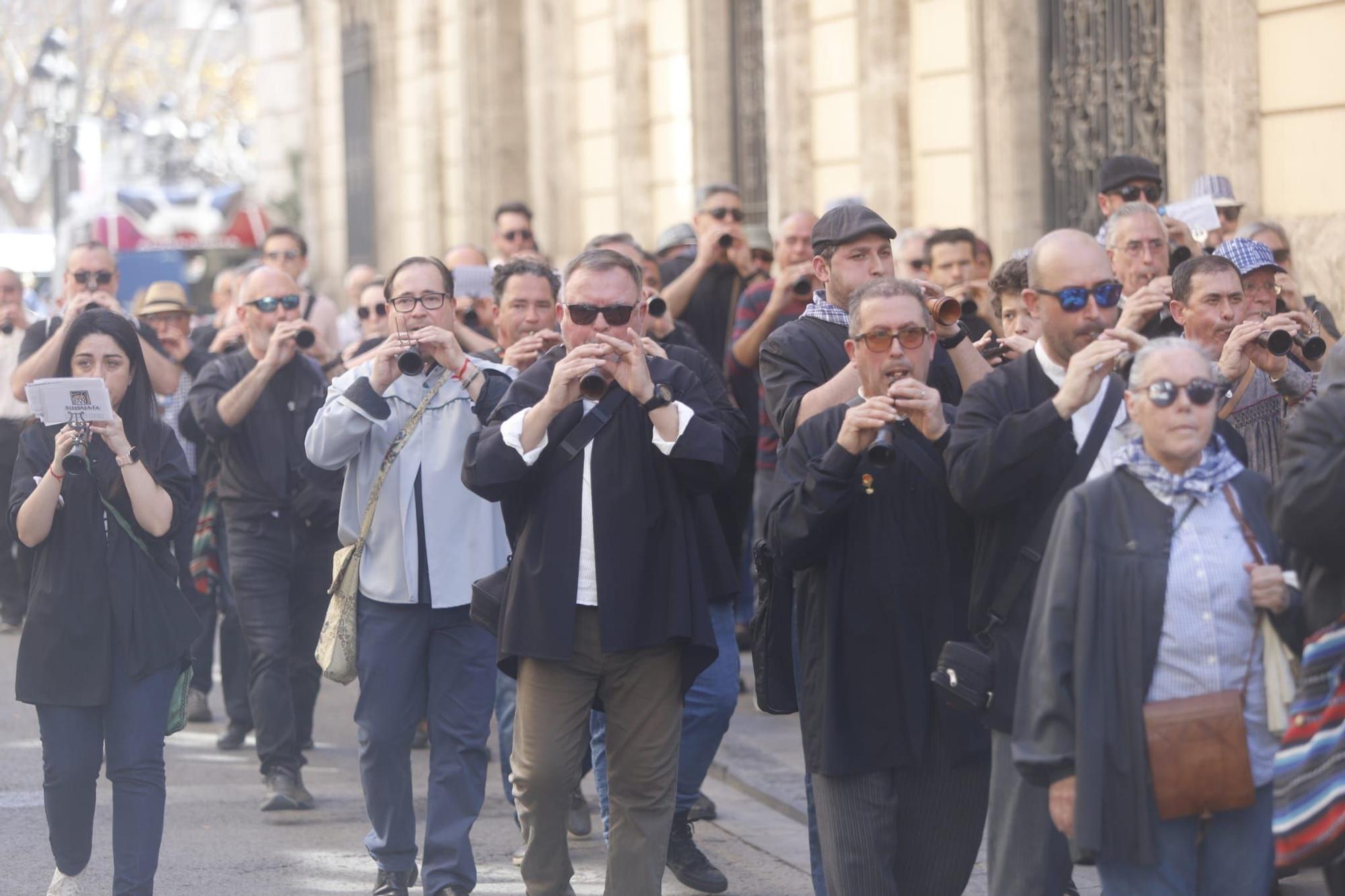 El ambiente fallero y el calor, protagonistas este domingo en València