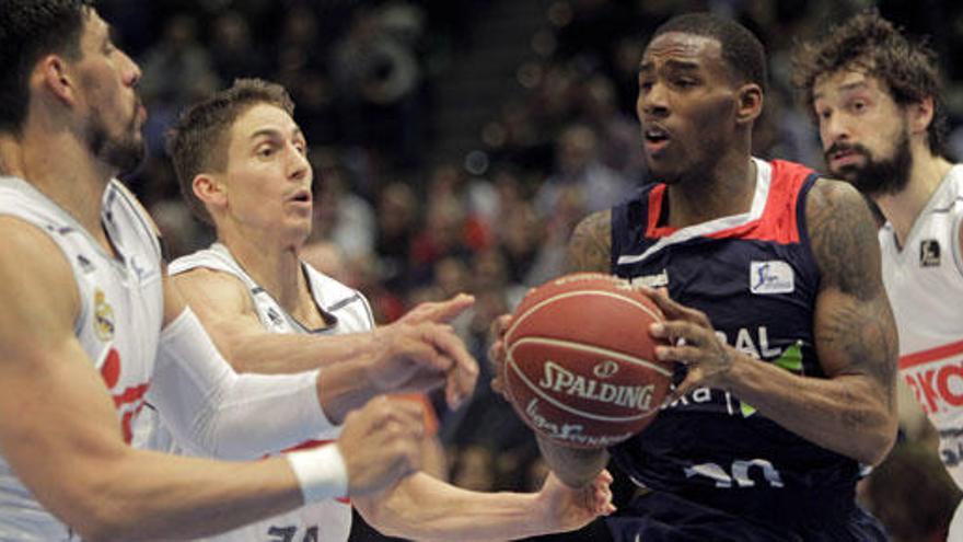 El Madrid elimina al Baskonia y jugará su tercera final consecutiva