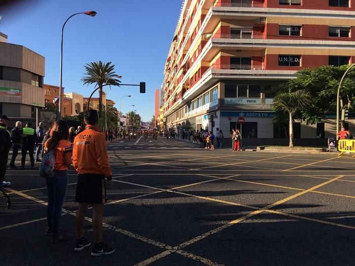 La salida de la HPS San Silvestre desde León y Cas