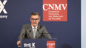 La CNMV vol aprovar el fullet de l’opa del BBVA al Sabadell aquest mes