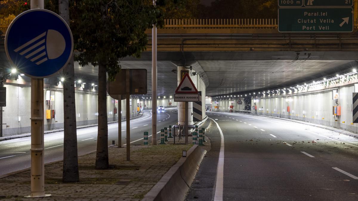 Tres túneles de la Ronda Litoral estrenan luces LED para incrementar la seguridad