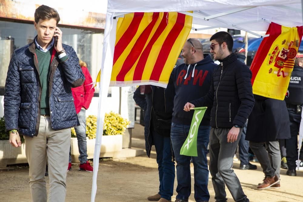 Enfrontament a Blanes entre antifeixistes i simpatitzants de Vox a Blanes