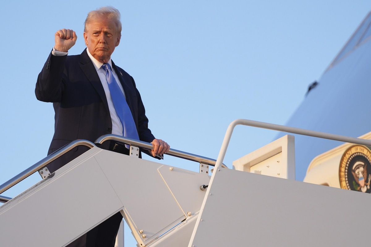 Trump duplica el preu de l’ESTA per entrar als EUA fins als 40 dòlars