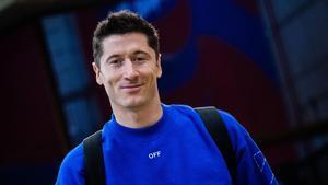 Lewandowski, a su llegada a Montjuïc para jugar el Barça-Osasuna de la Liga.