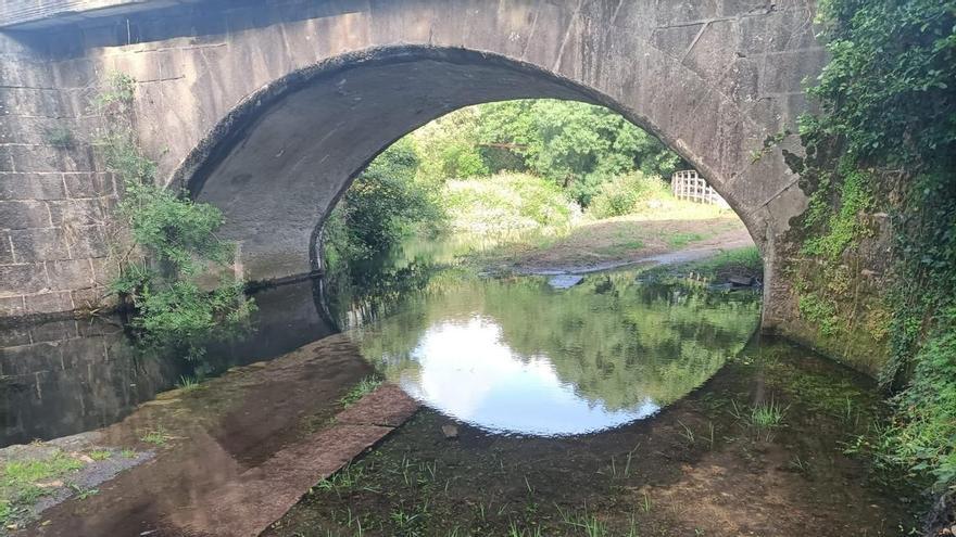 El paseo fluvial de Catoira, en el centro de la polémica por denuncias de accesibilidad y deterioro