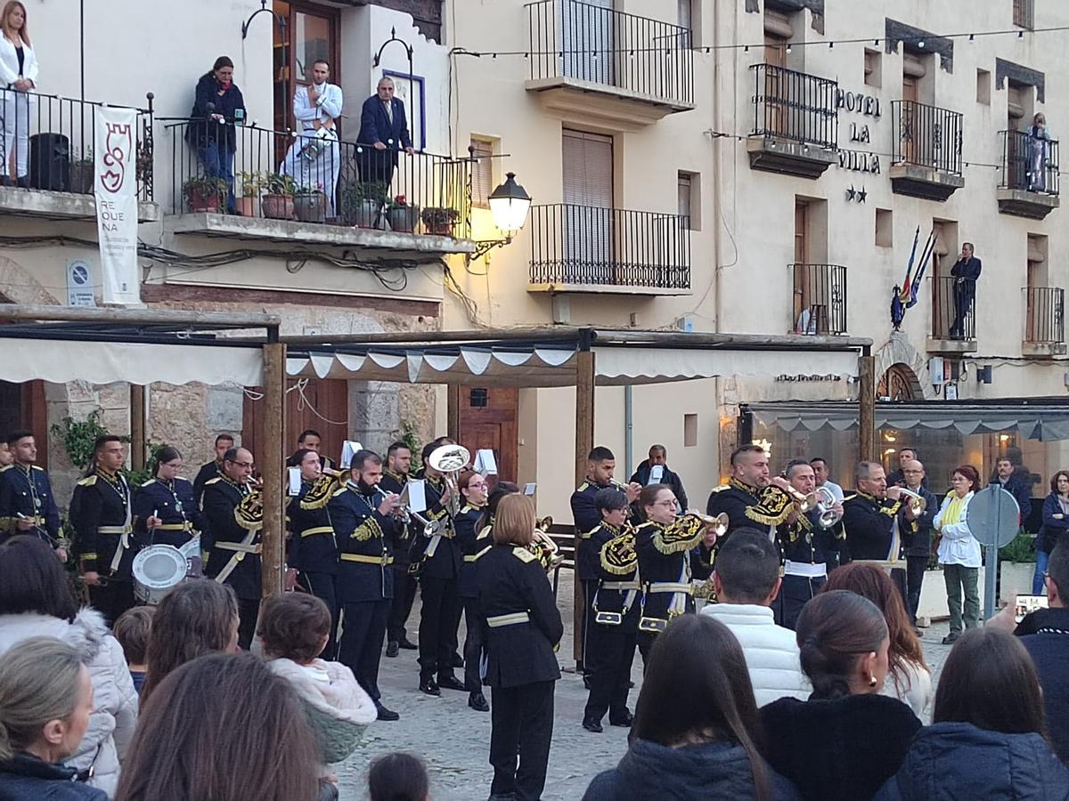 Tamborada del sábado en Requena.