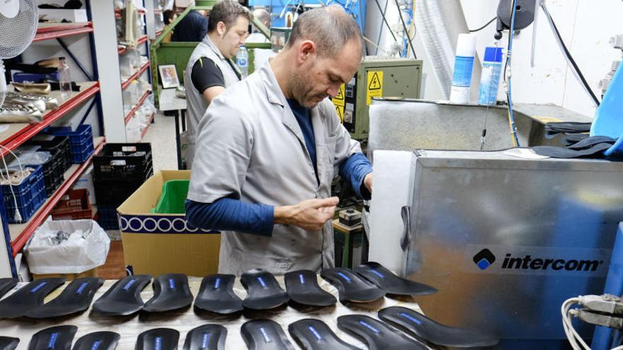 Industrias de alto valor tecnológico se abren paso entre el monocultivo del calzado en Elda y Petrer