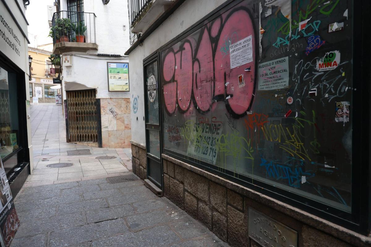 Galería | Este es el estado actual de las calles comerciales del centro de Cáceres