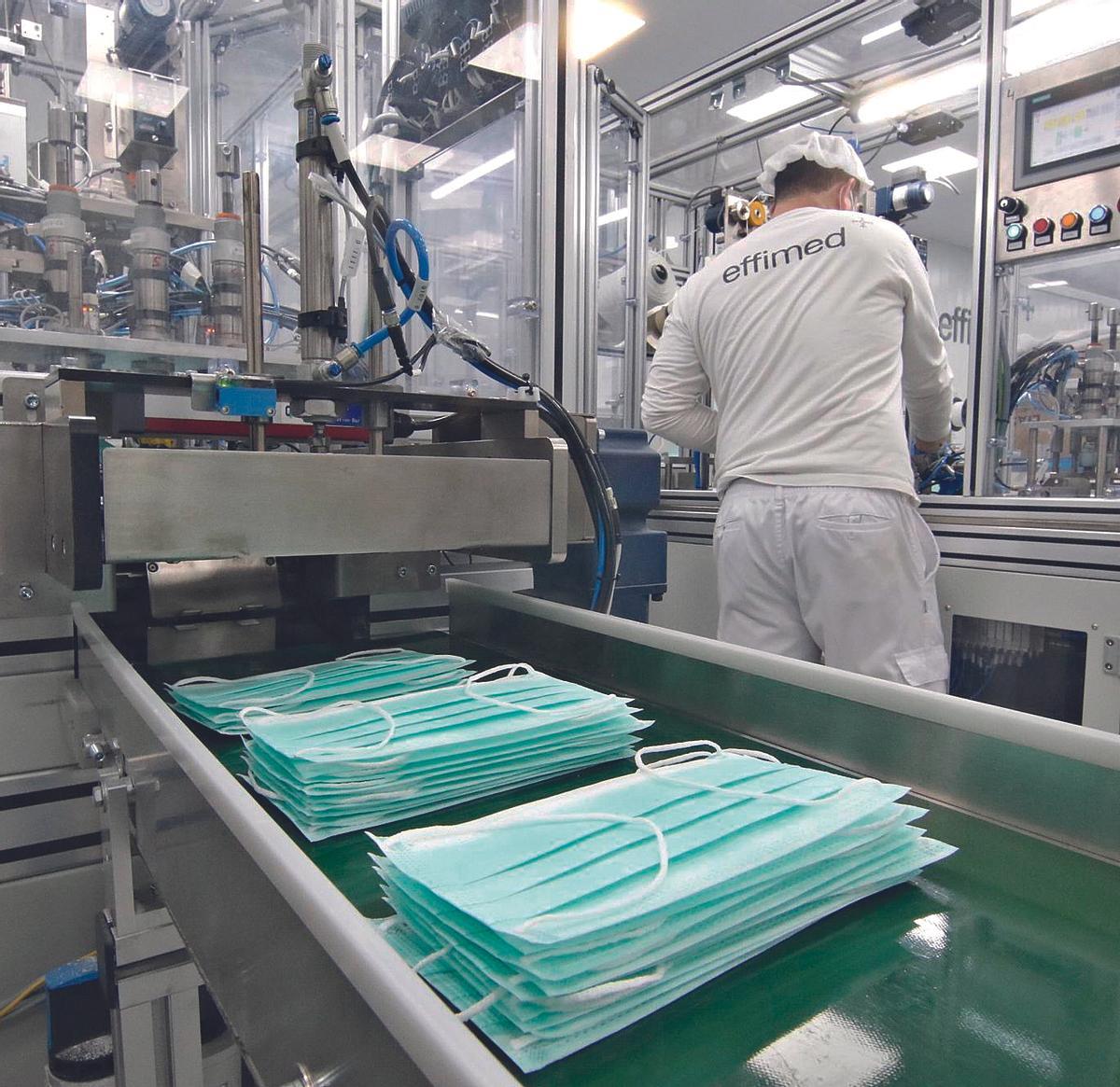 La empresa ha sabido adaptarse, como demuestra el hecho de que en 2020 fabricaran mascarillas contra el covid-19