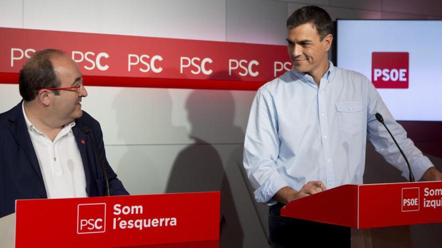 Miquel Iceta, con Pedro Sánchez.