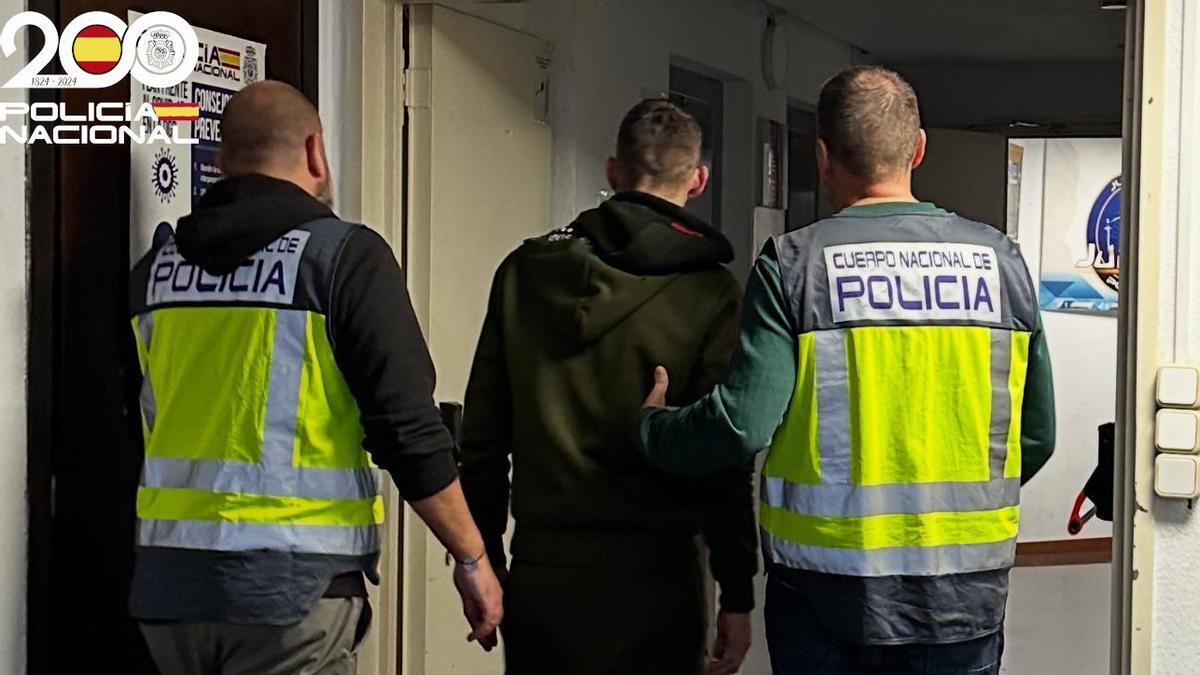Robos en vehículos en Mallorca | Detenido un ladrón por saquear más de ...