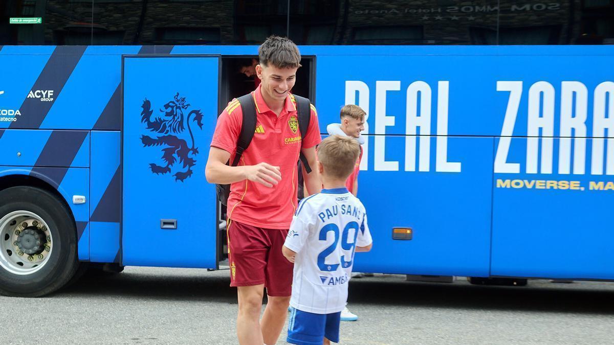 El Real Zaragoza comunica a Pau Sans que lo considera fundamental en el proyecto