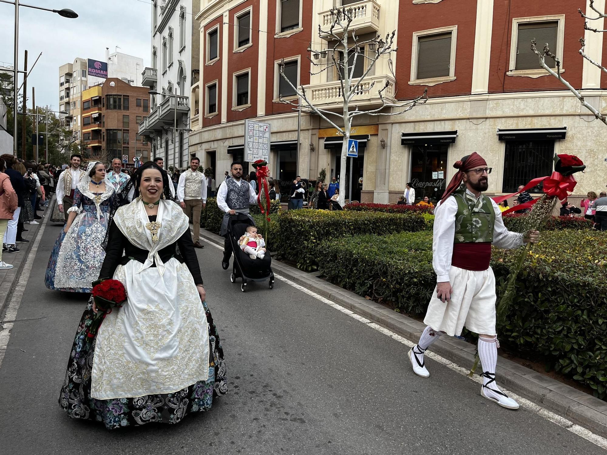 FALLAS 2024 | El mundo fallero de la Vall agasaja a la Mare de Déu