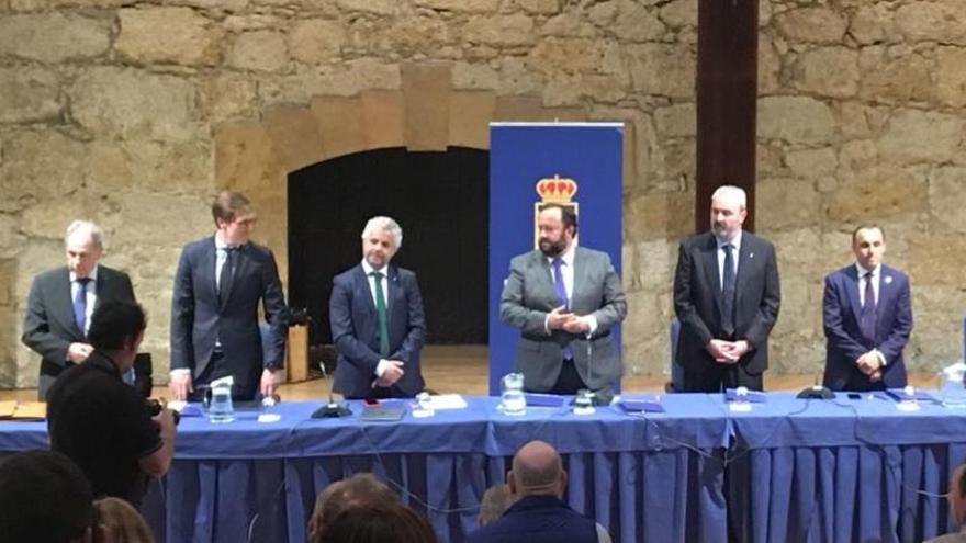 El consejo de administración del Real Oviedo seguirá seis años más
