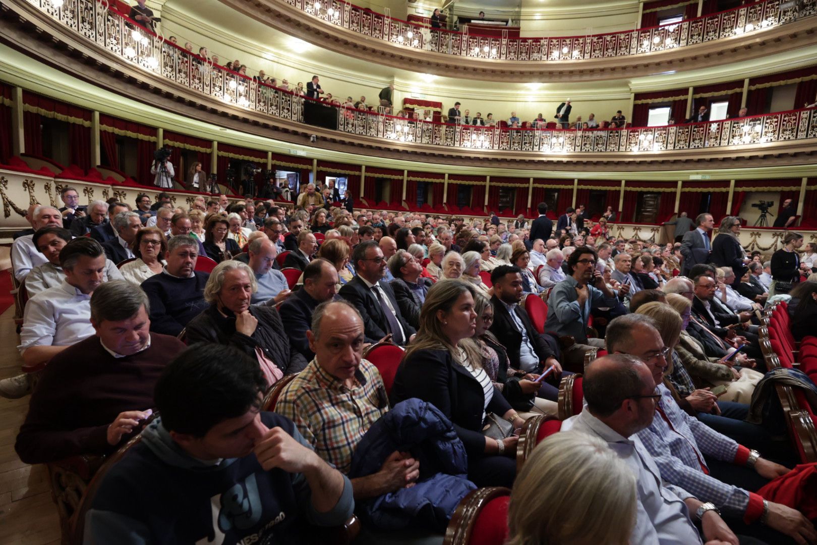 EN IMÁGENES: Cumbre de expresidentes iberoamericanos en Oviedo