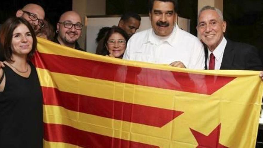 Nicolás Maduro, amb l&#039;estelada