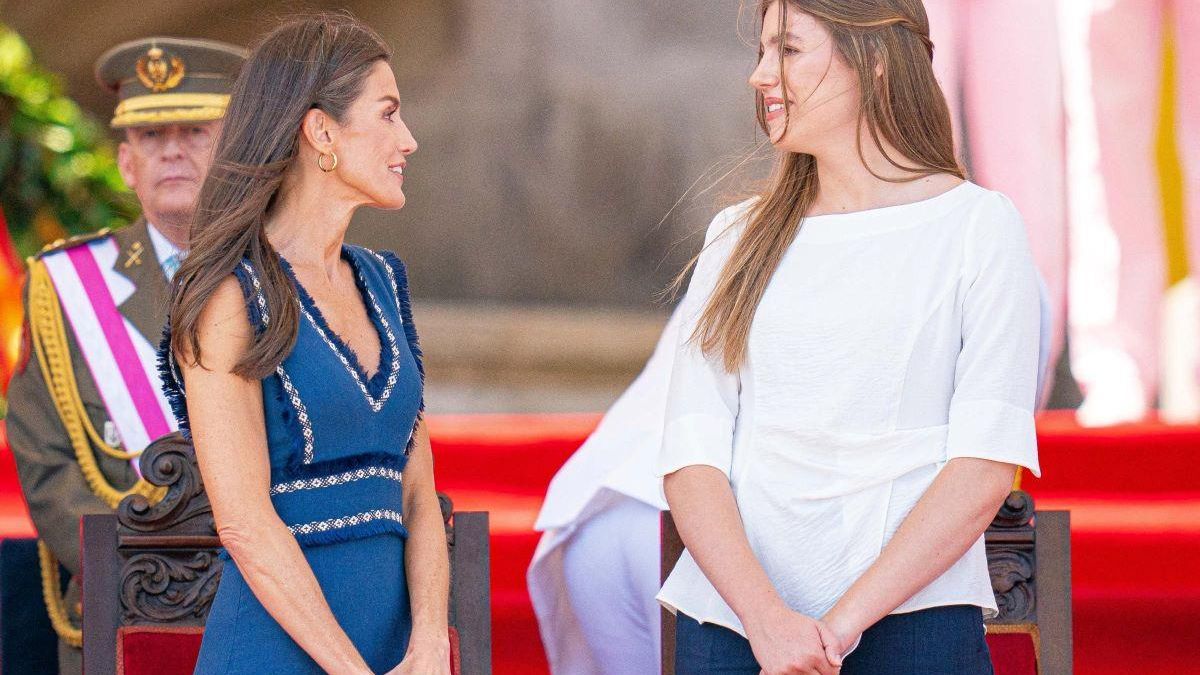 La reina Leticia ha estrenado un vestido de una firma española.