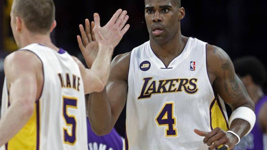 Jamison afianza a los Lakers en la Conferencia Oeste