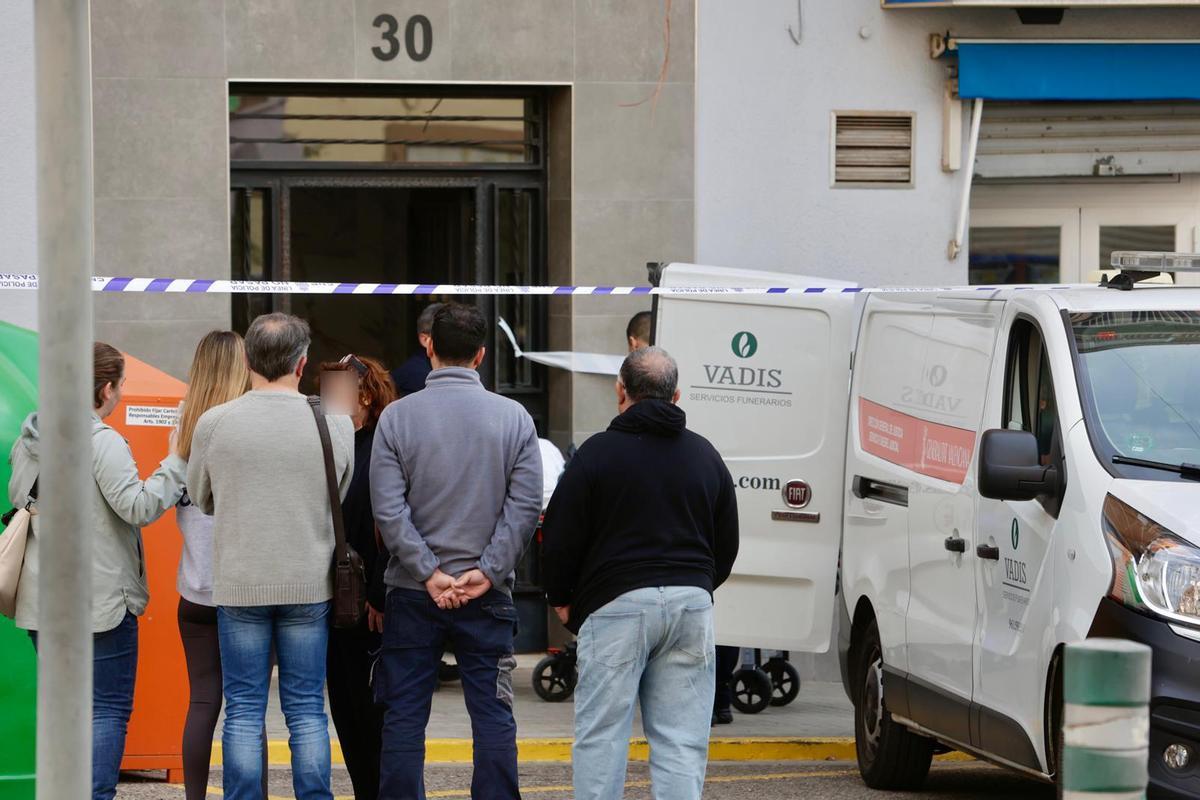 Investigan la muerte de un hombre hallado en una calle de Burjassot Investigan la muerte de un hombre hallado en una calle de Burjassot