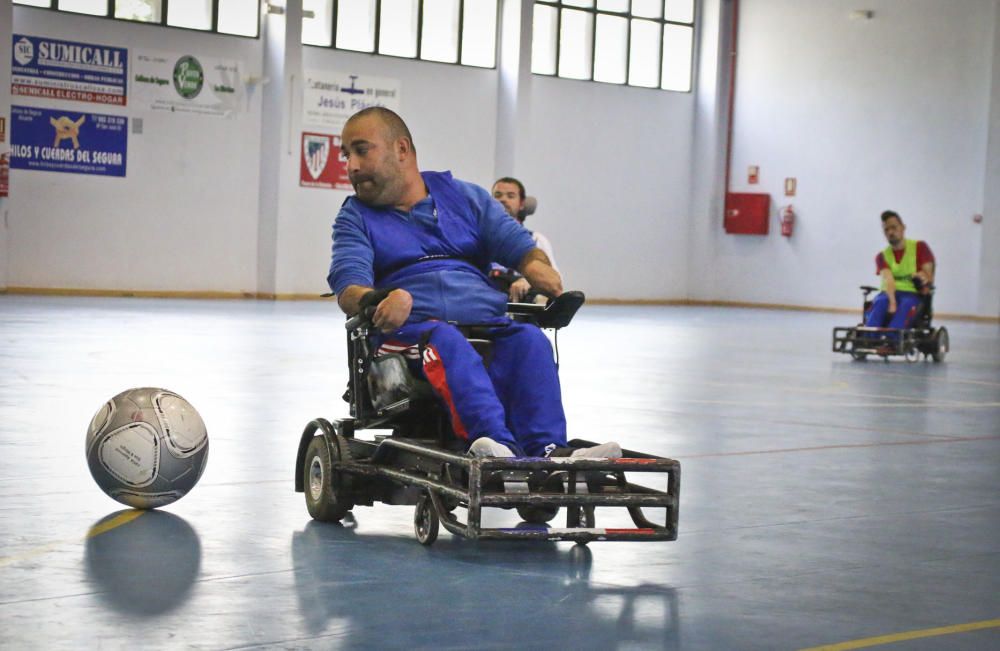 La Selección de Francia de «powerchair» se entrena en Callosa de Segura