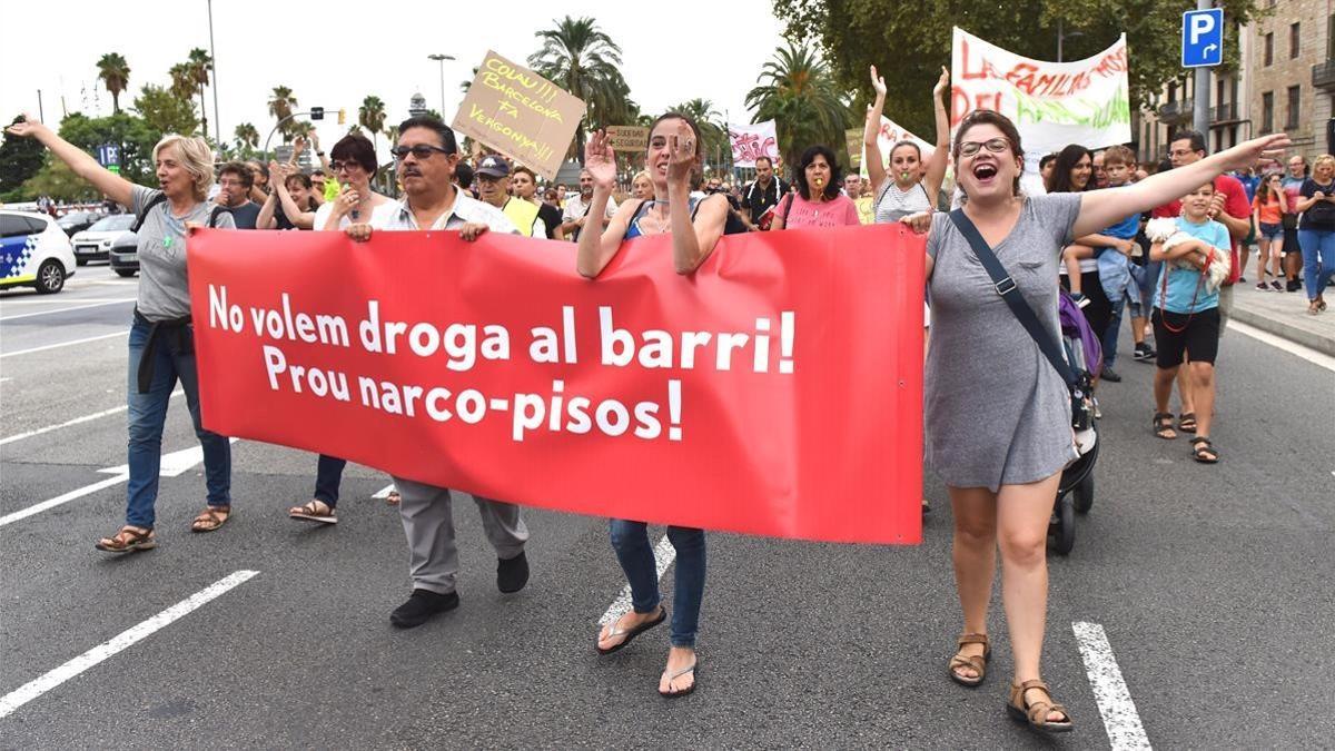 zentauroepp45045621 barcelona 15 09 18 manifestacion de vecinos de diferentes ba180915210359