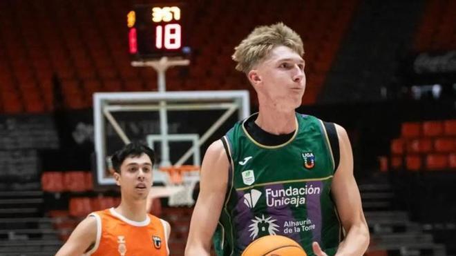 El canterano del Unicaja Marcus Moller supera con éxito un cáncer