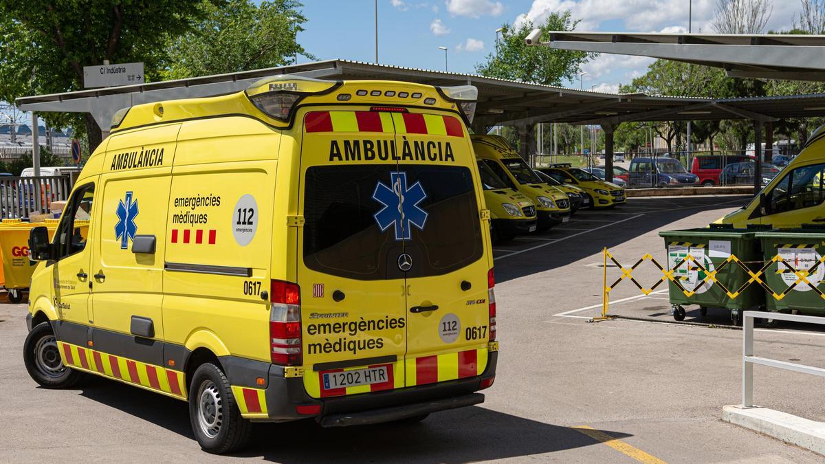 Una ambulancia del Sistema d'Emergències Mèdiques (SEM).