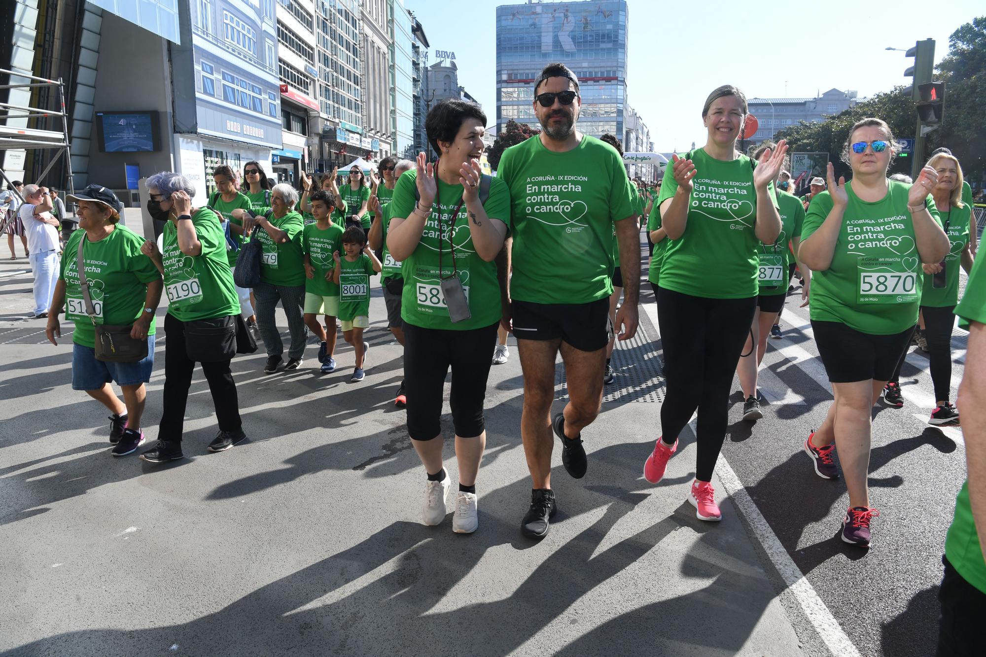 La Carrera contra el Cáncer tiñe de verde la ciudad