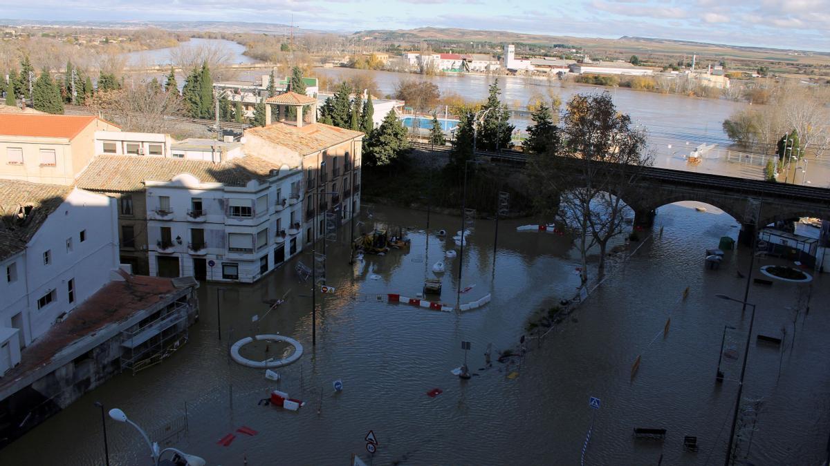 Las inundaciones por la crecida el Ebro en Navarra llegan a Tudela