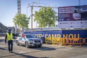 Las obras del Camp Nou desde dentro: tres meses siguiendo a los trabajadores rumanos del Camp Nou