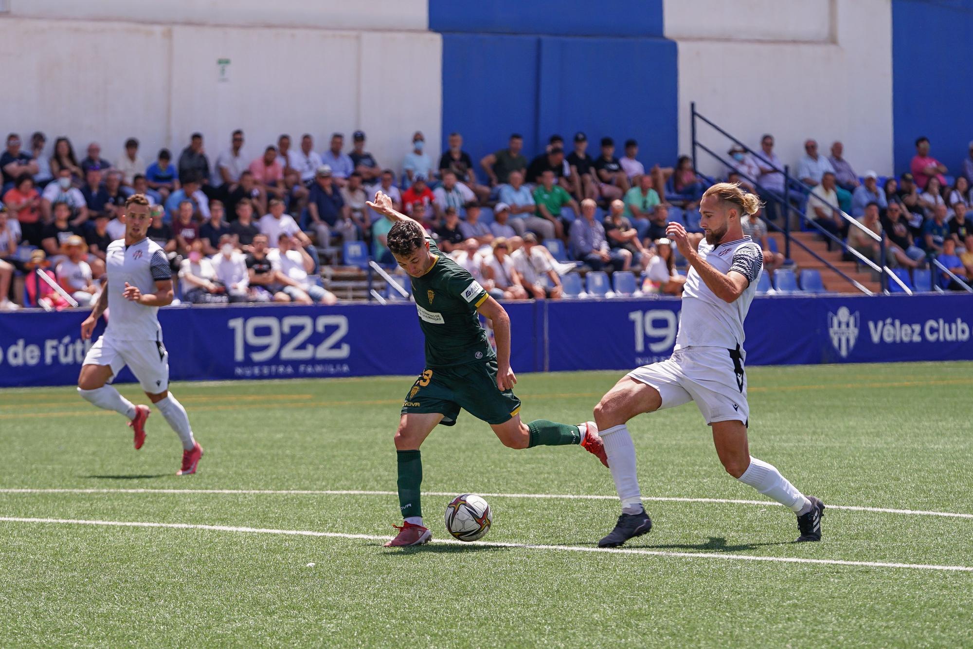 Las imágenes del Vélez CF-Córdoba CF