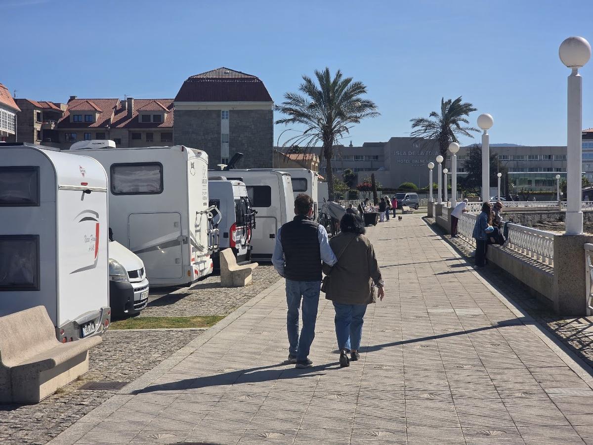 Autocaravanas en A Toxa.