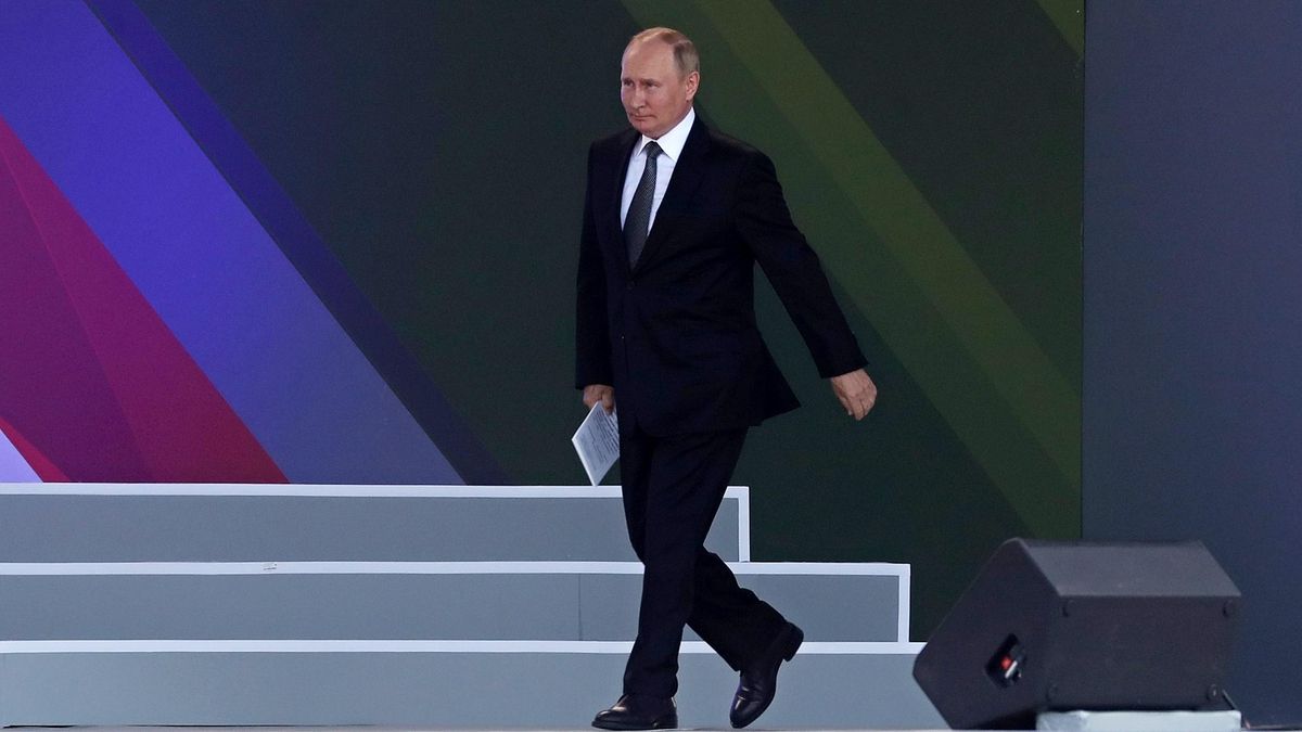 Russian President Putin opens Army-2022
