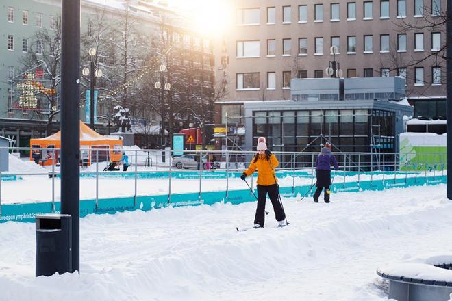 Alquiler de esquís centro de Lahti Finlandia